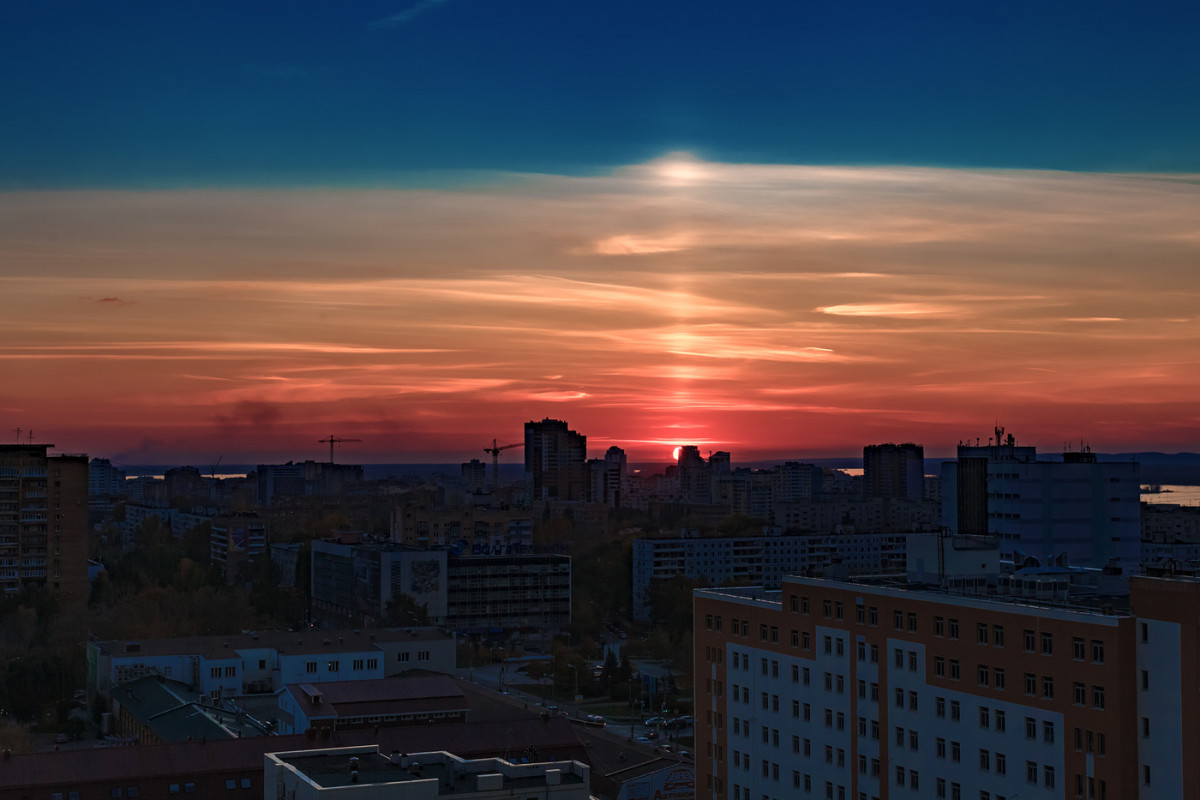 Город готовится ко сну